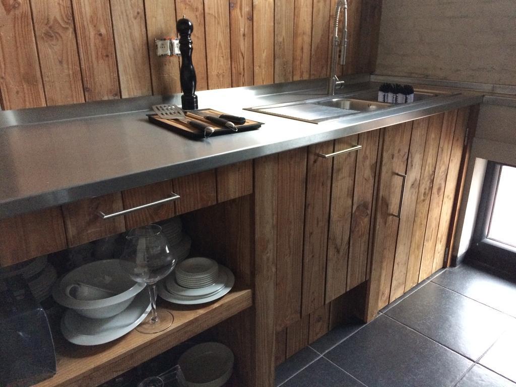 De Kouterhoeve Moorslede Buitenkant foto