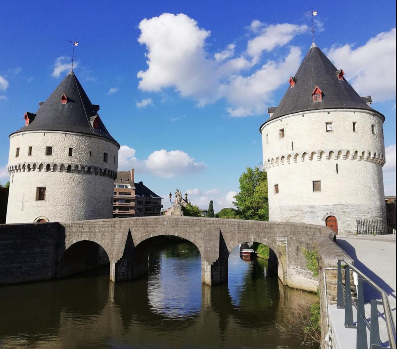 De Kouterhoeve Moorslede Buitenkant foto